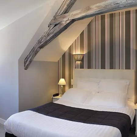Le Savoie Villars فندق 3*