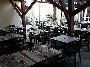 Le Savoie Villars فندق 3*