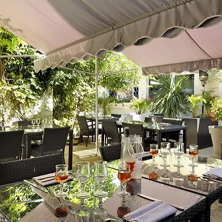 فندق Le Savoie Villars 3*